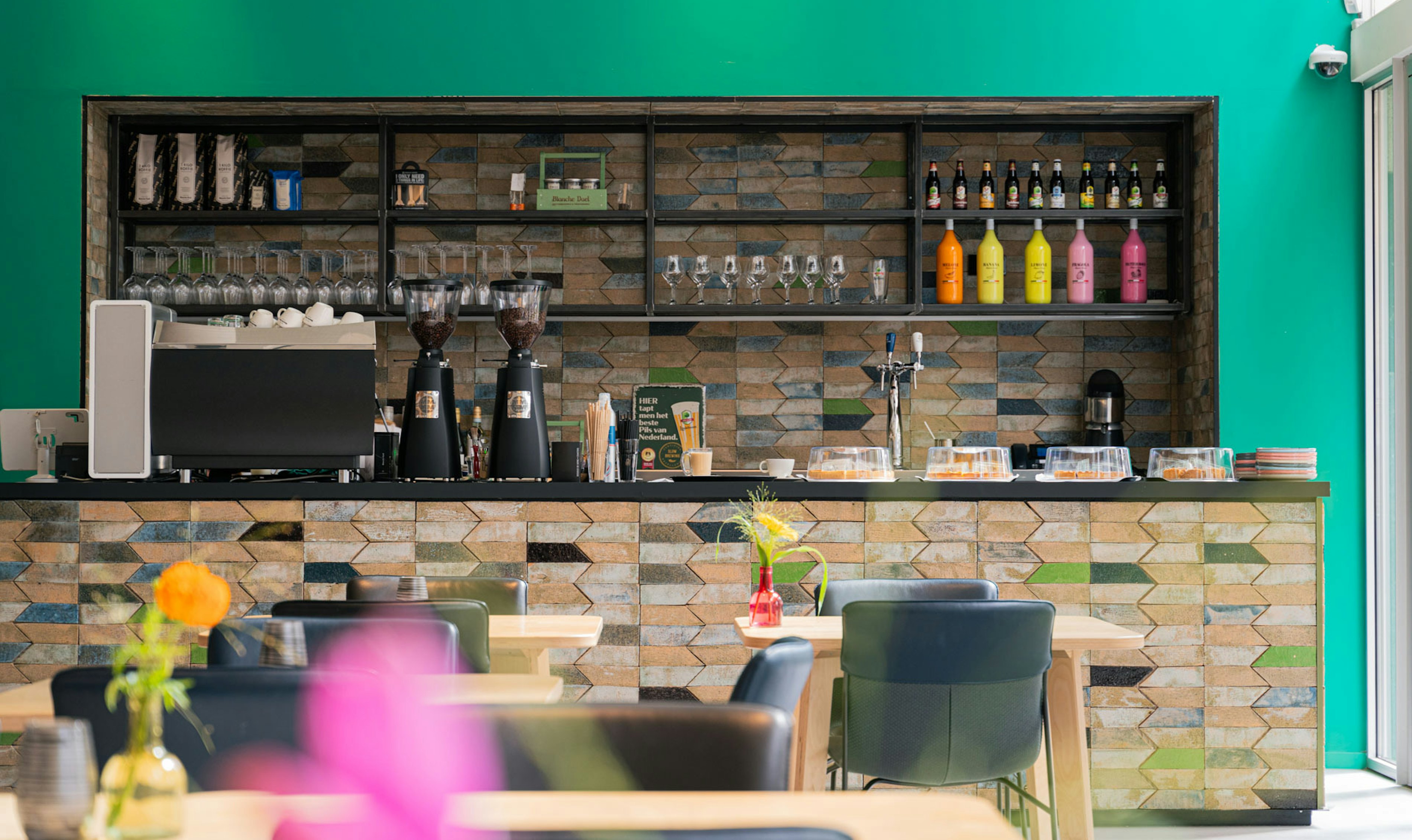 Sparkling Concepts Reina 1